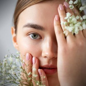 کرم پمپی ب کمپلکس پوست خشک آووکادو 200 میل کامان 2 مراقبت از پوست در فصل های مختلف سال کاور