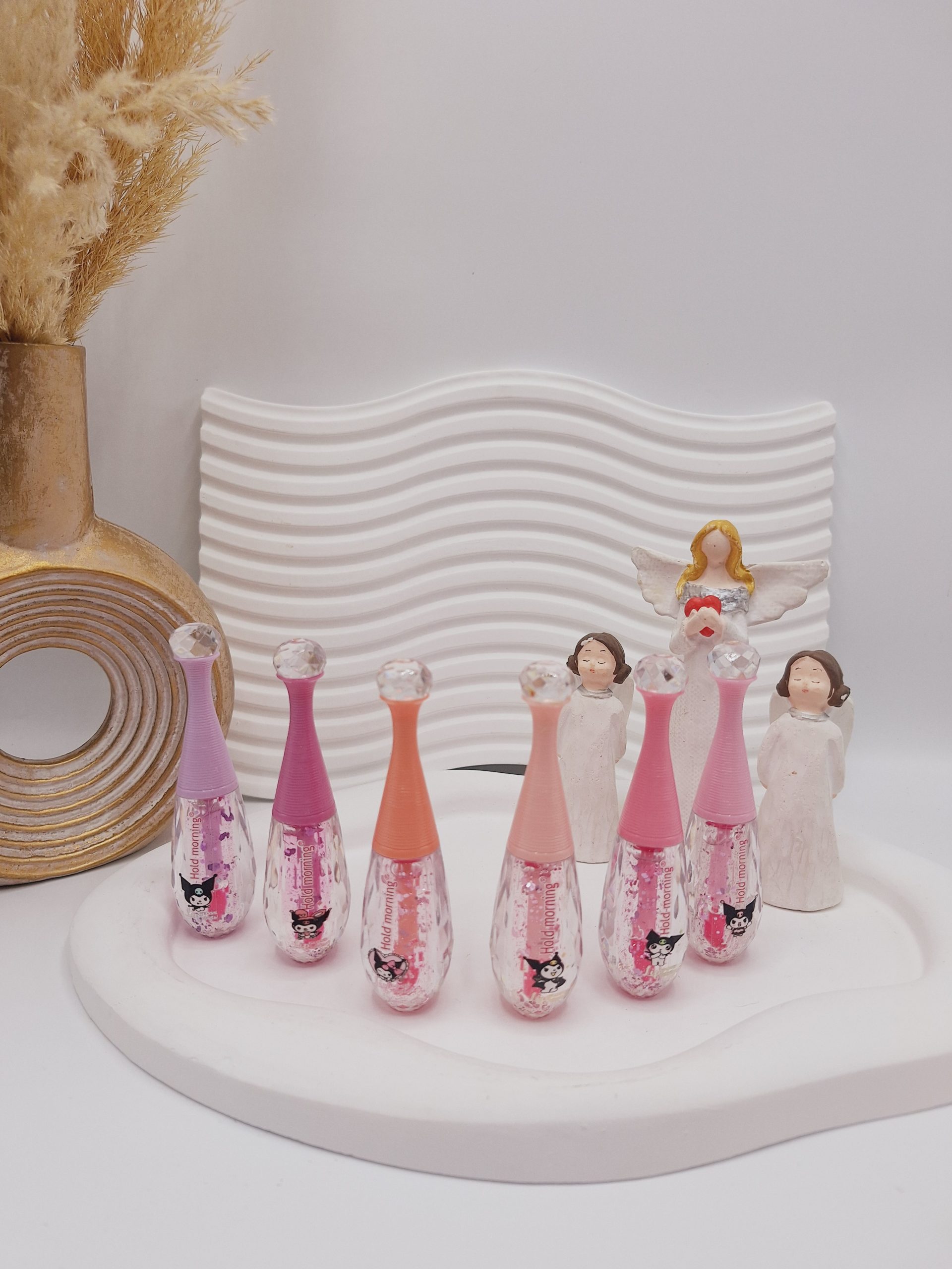 برق لب شاین دار کوزه ای سر الماسی طرح دلقک برند هولد مورنینگ کد 5669 1 برق لب شاین دار کوزه ای سر الماسی طرح دلقک برند هولد مورنینگ کد 5669