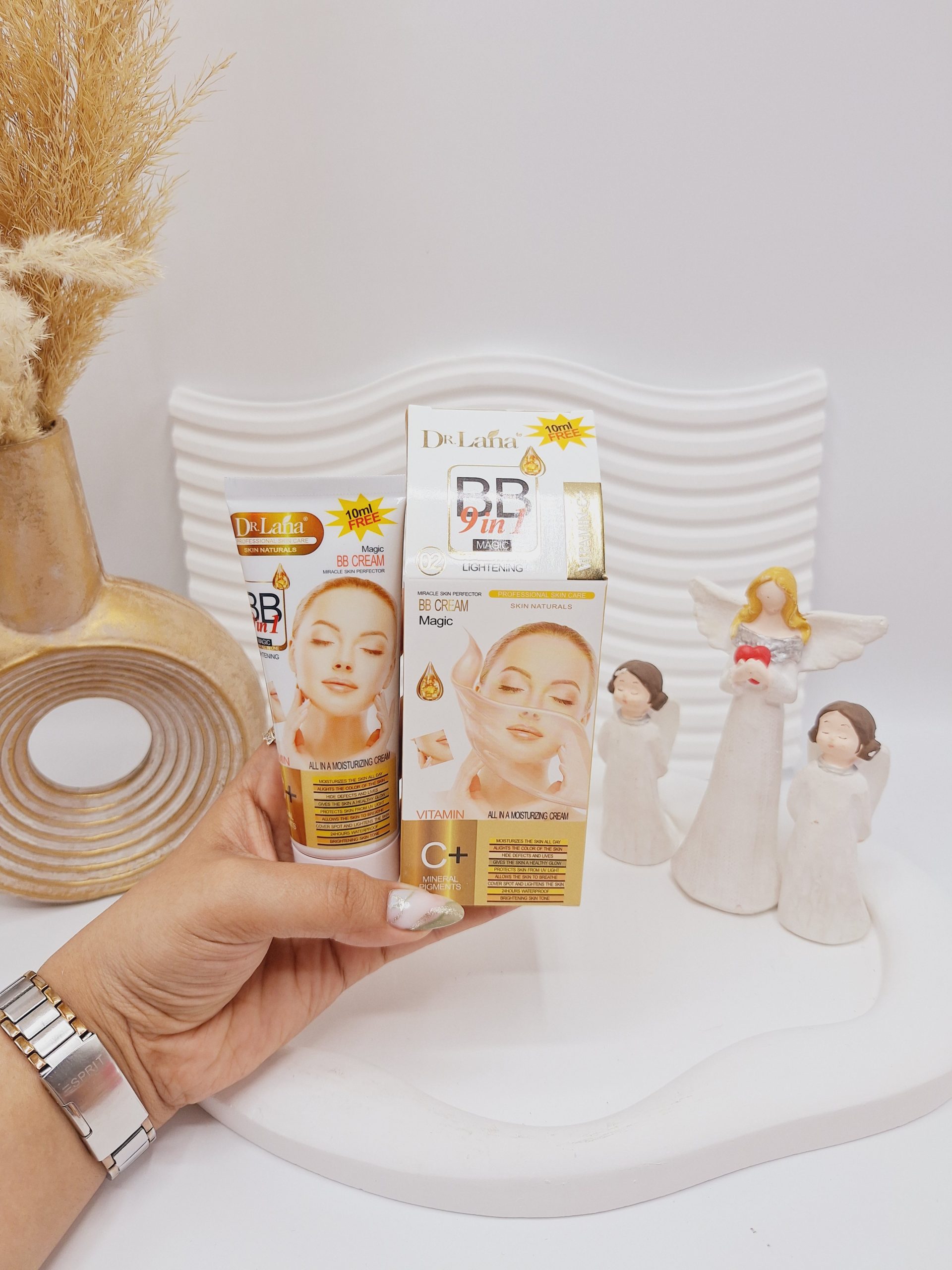 BB کرم دارای ویتامین سی با کاور بالا و پوشانندگی عیوب کد 3820 1 BB کرم دارای ویتامین سی با کاور بالا و پوشانندگی عیوب کد 3820