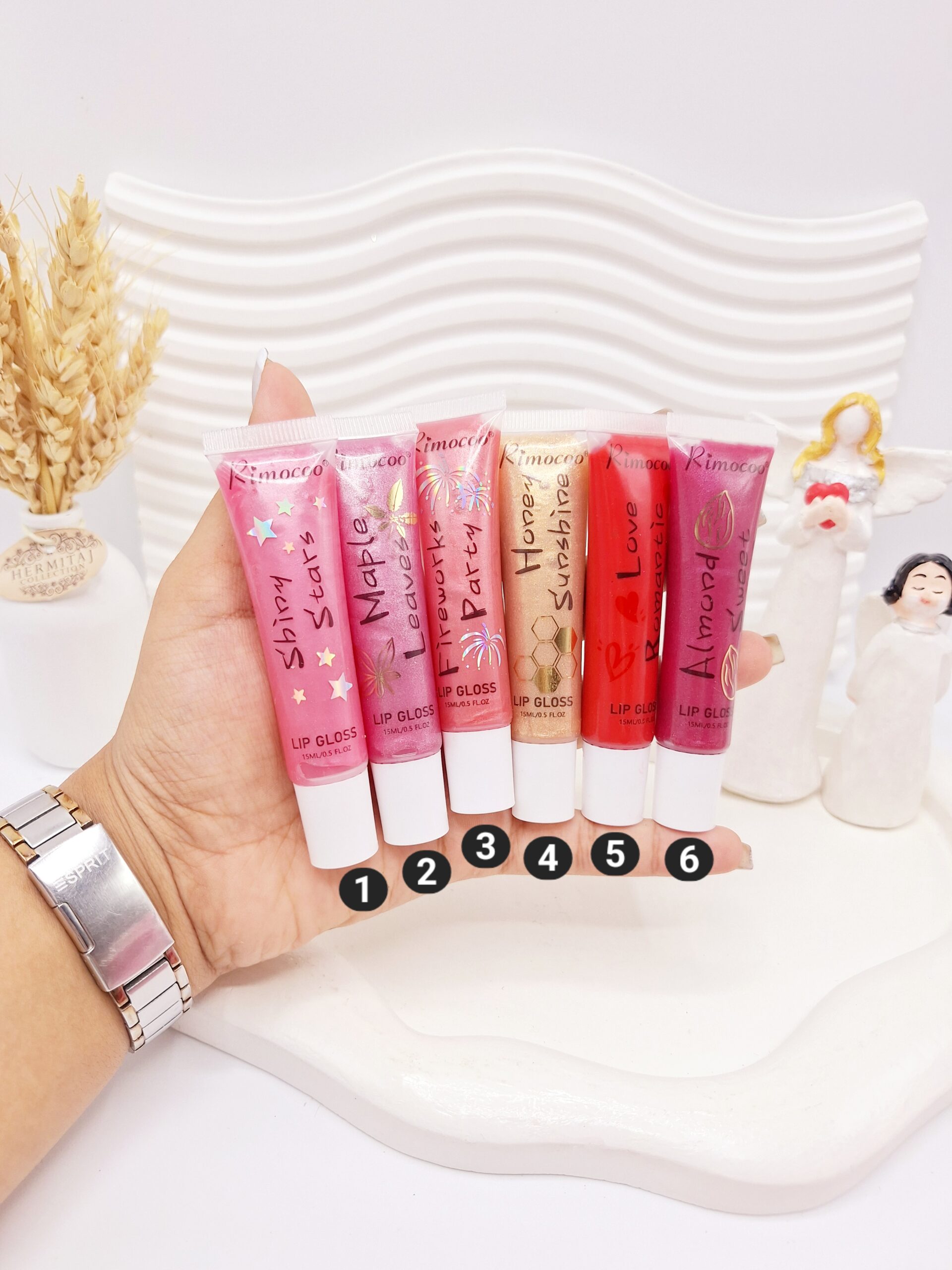 لیپ گلاس شاین دار لب برند ریموکو کد R1012 1 لیپ گلاس شاین دار لب برند ریموکو کد R1012