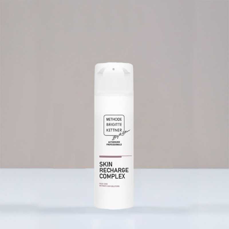 کمپلکس تقویتی پوست 100 میلی لیتر 1 کمپلکس تقویتی پوست 100 میلی لیتر