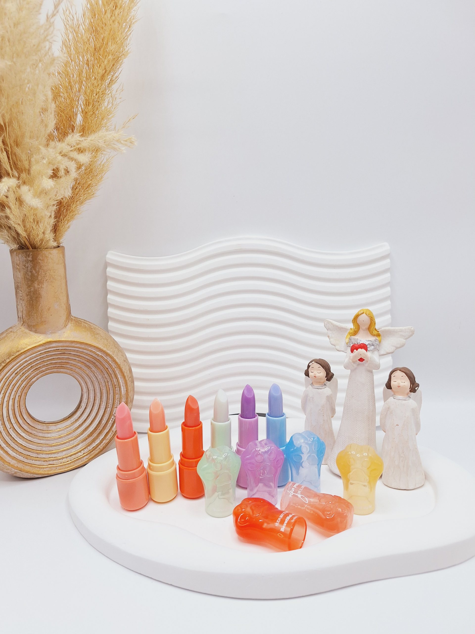 بالم لب پوکه رنگی طرح پنجه برند هدا مات می کد 2034 1 بالم لب پوکه رنگی طرح پنجه برند هدا مات می کد 2034