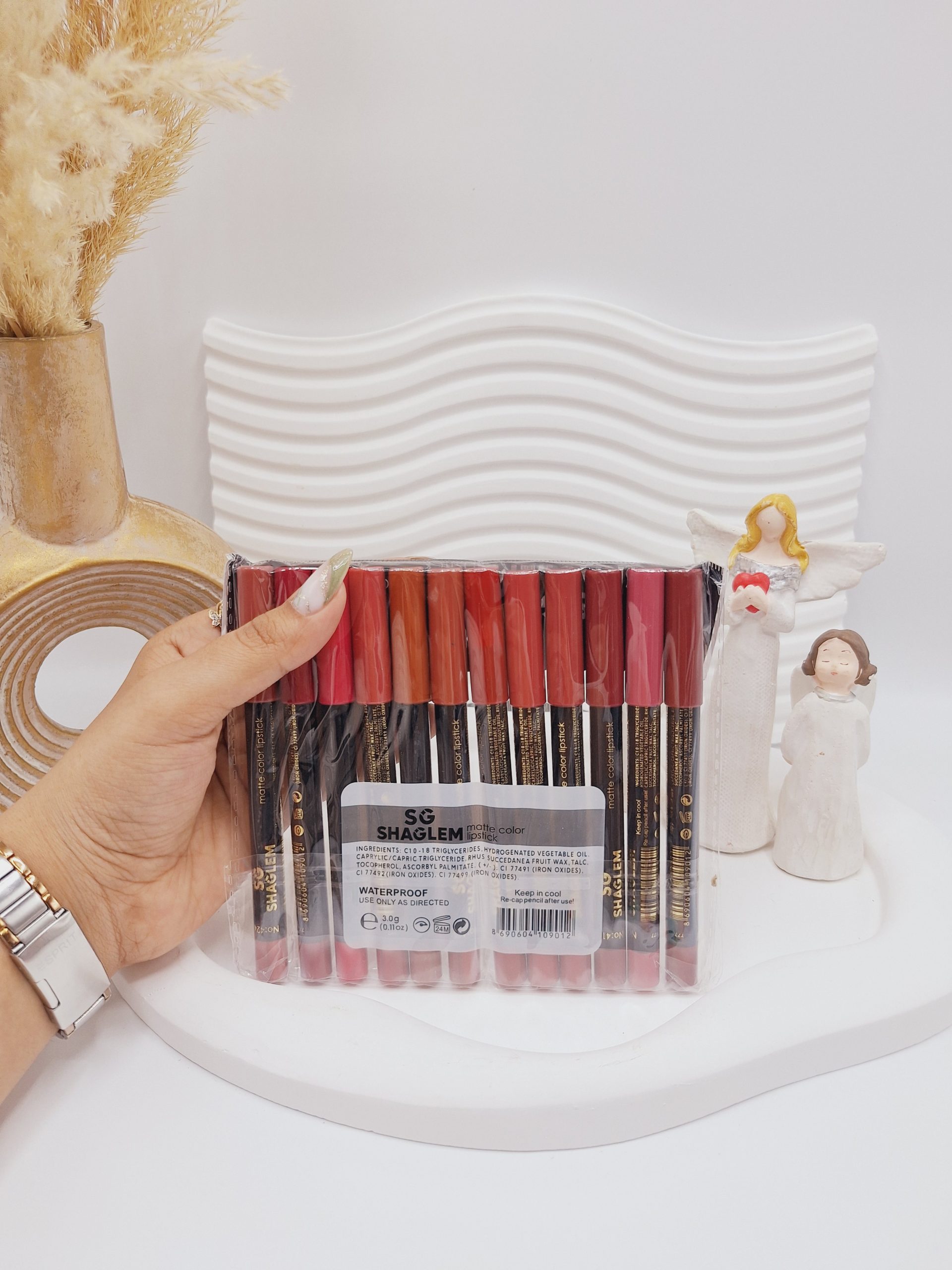 رژ لب رنگ مات SHAGLEM ضدآب کد 9012ل 1 رژ لب رنگ مات SHAGLEM ضدآب کد 9012ل