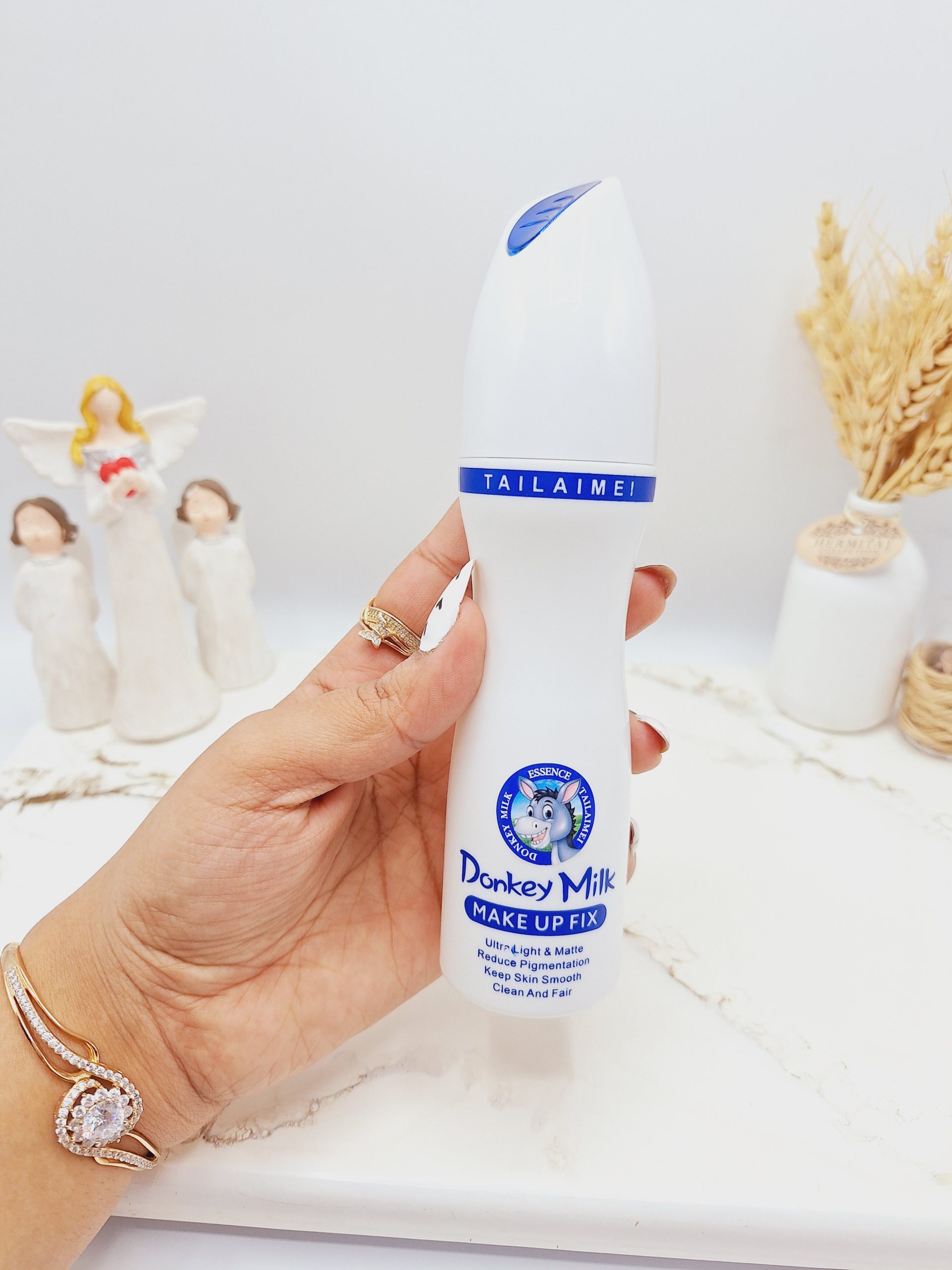 اسپری فیس مدل شیر الاغ (آبی) برند تایلامی TAILAIMEI کد TLM_SS040 1 اسپری فیس مدل شیر الاغ (آبی) برند تایلامی TAILAIMEI کد TLM_SS040