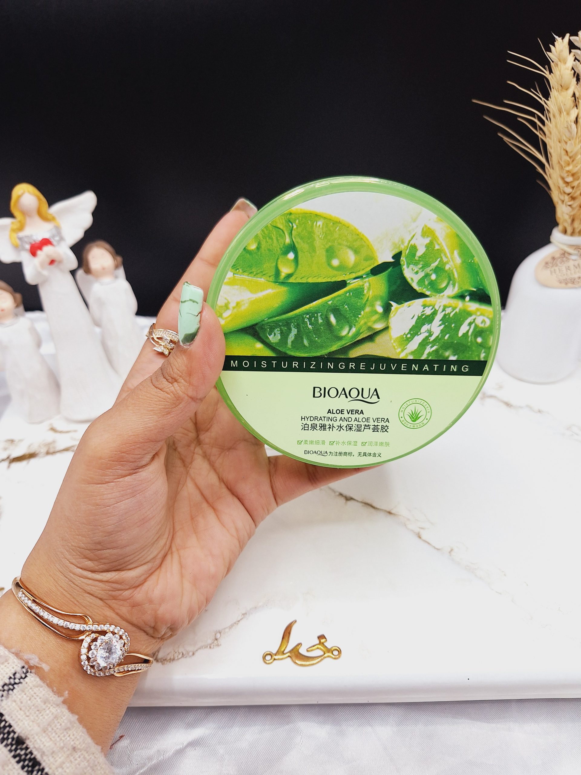 ژل آبرسان کاسه ای آلوئه ورا بیوآکوا BIOAQUA کد BQY79676 1 ژل آبرسان کاسه ای آلوئه ورا بیوآکوا BIOAQUA کد BQY79676