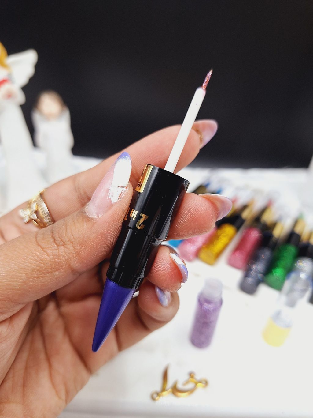 خط چشم دو طرفه جامد و مایع رنگی برند CRAZY GIRL کد CG-224 3 خط چشم دو طرفه جامد و مایع رنگی برند CRAZY GIRL کد CG-224