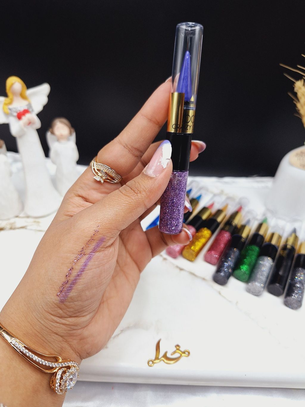 خط چشم دو طرفه جامد و مایع رنگی برند CRAZY GIRL کد CG-224 4 خط چشم دو طرفه جامد و مایع رنگی برند CRAZY GIRL کد CG-224