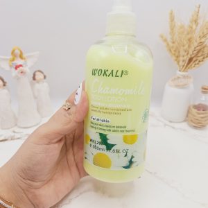 لوسیون روشن کننده و آبرسان رایحه بابونه برند وکالی حجم 500 میل کد WKL297