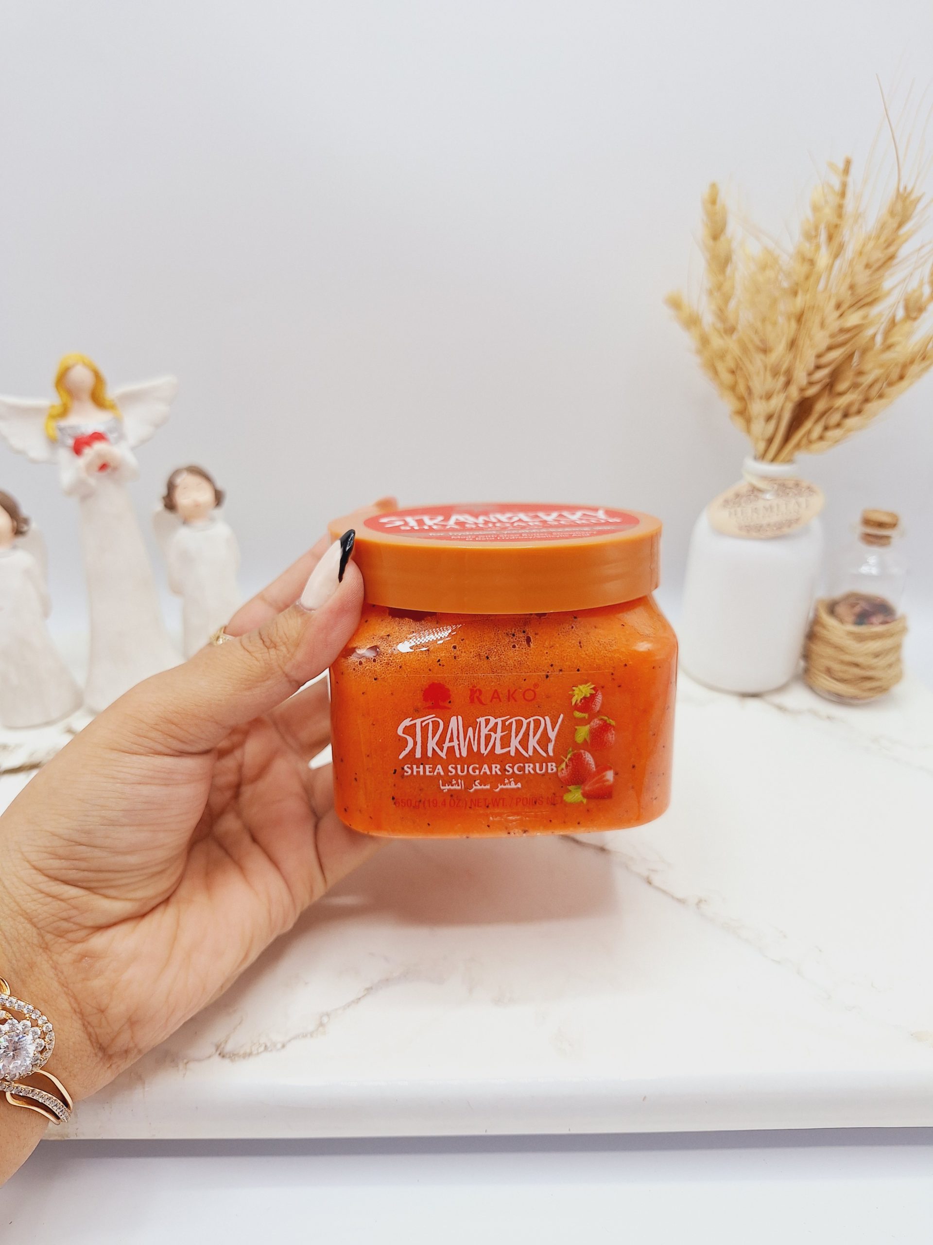 اسکراب شنی رایحه توت فرنگی برند راکو فوق العاده با کیفیت کد 1307 1 اسکراب شنی رایحه توت فرنگی برند راکو فوق العاده با کیفیت کد 1307